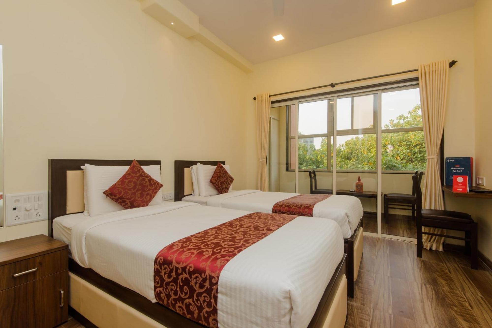 Super Hotel O Divine Residency Near Phoenix Marketcity Βομβάη Εξωτερικό φωτογραφία