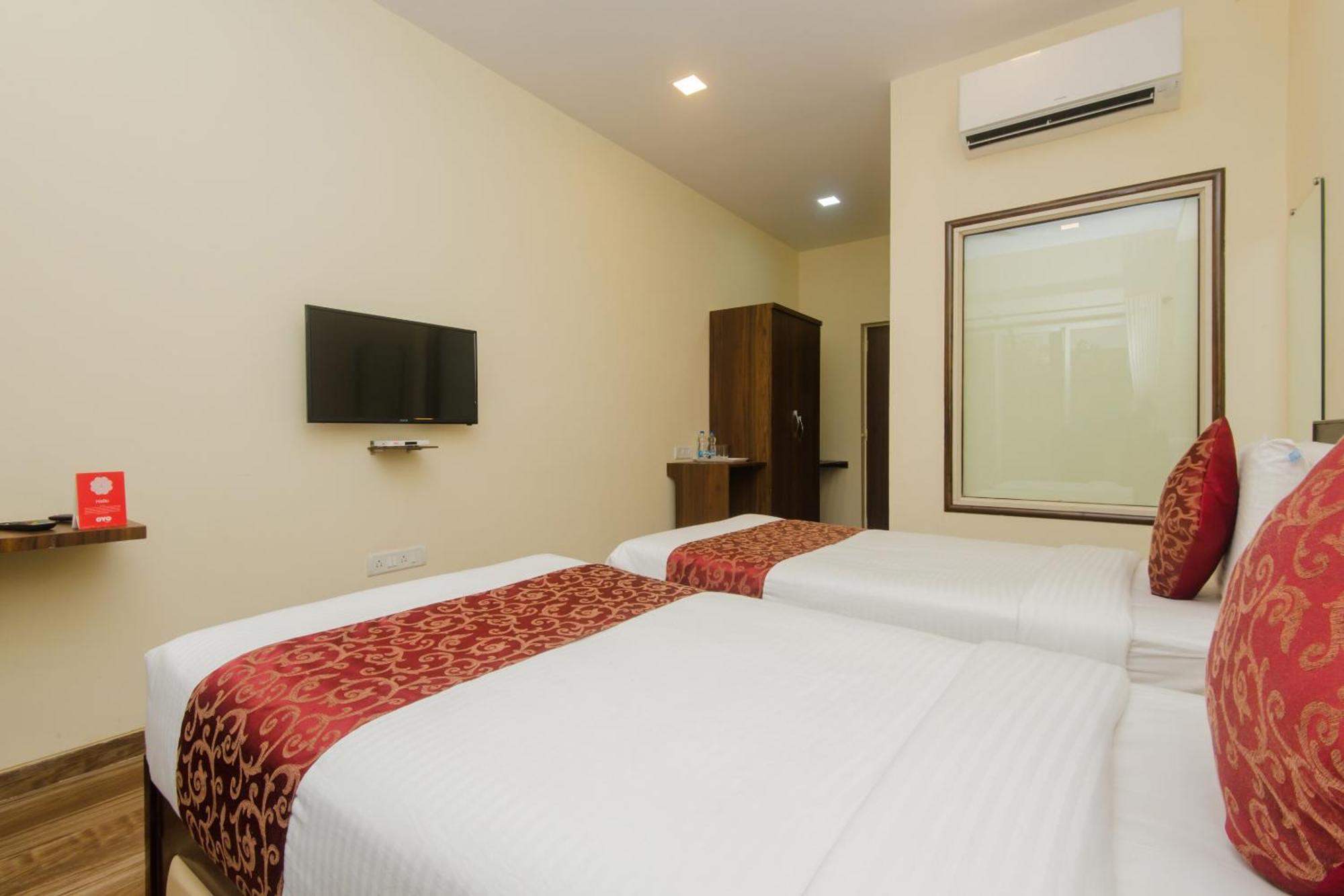 Super Hotel O Divine Residency Near Phoenix Marketcity Βομβάη Εξωτερικό φωτογραφία